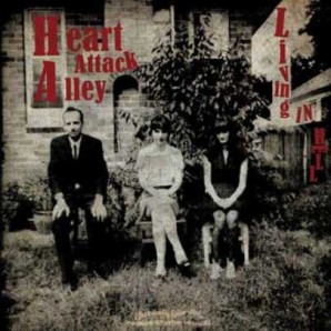 Heart Attack Alley 'Living In Hell'  LP + CD